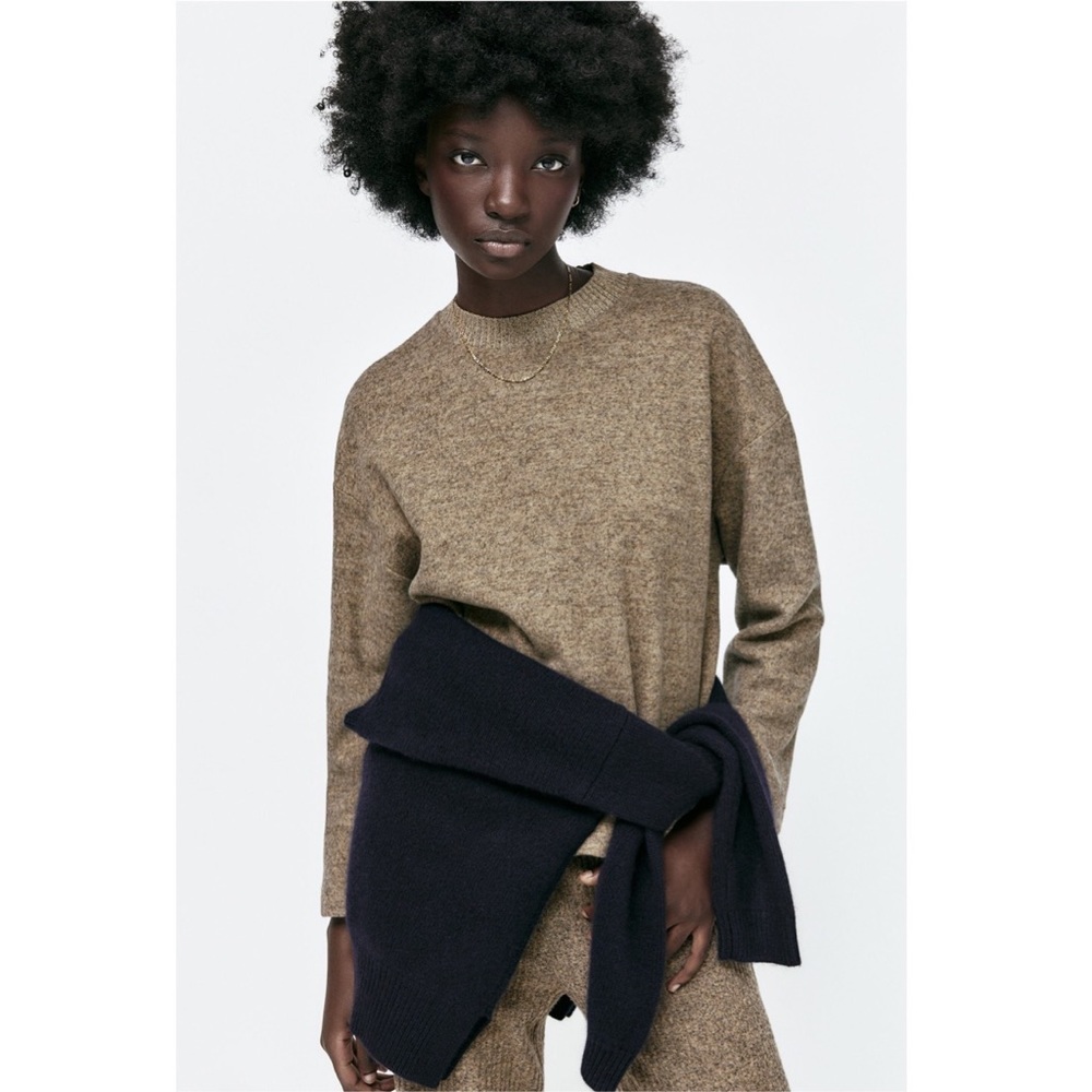 NWT ZARA SOFT LIGHTWEIGHT SWEATSHIRT PULLOVER SWEATER MEDIUM